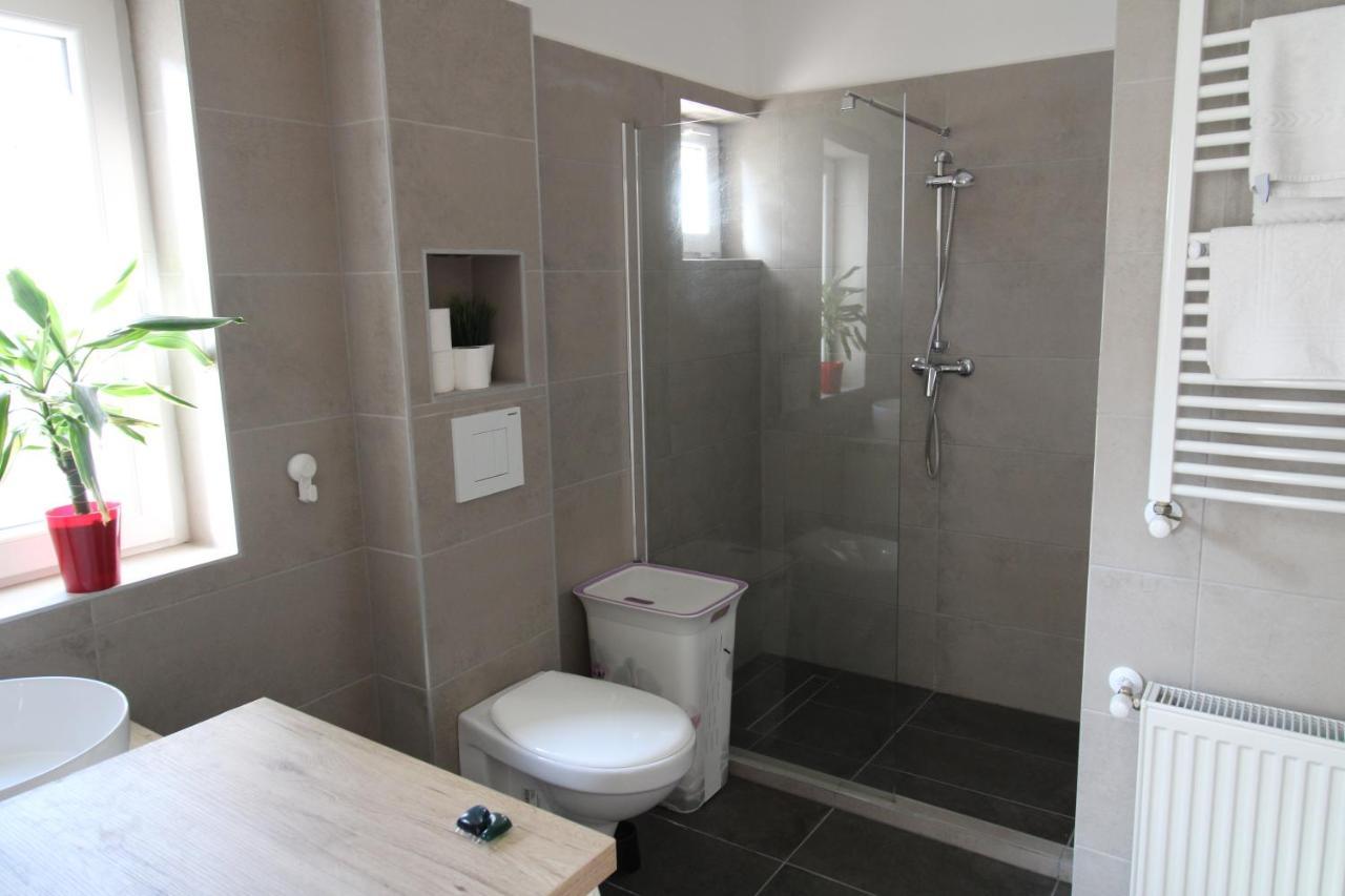 Garden Apartman House Apartman Pécs Kültér fotó